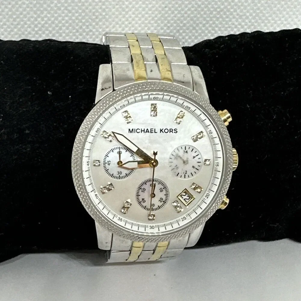 Michael Kors Ritz MK5057 Women's Silver Stainless Steel Analog Dial Watch NUL58